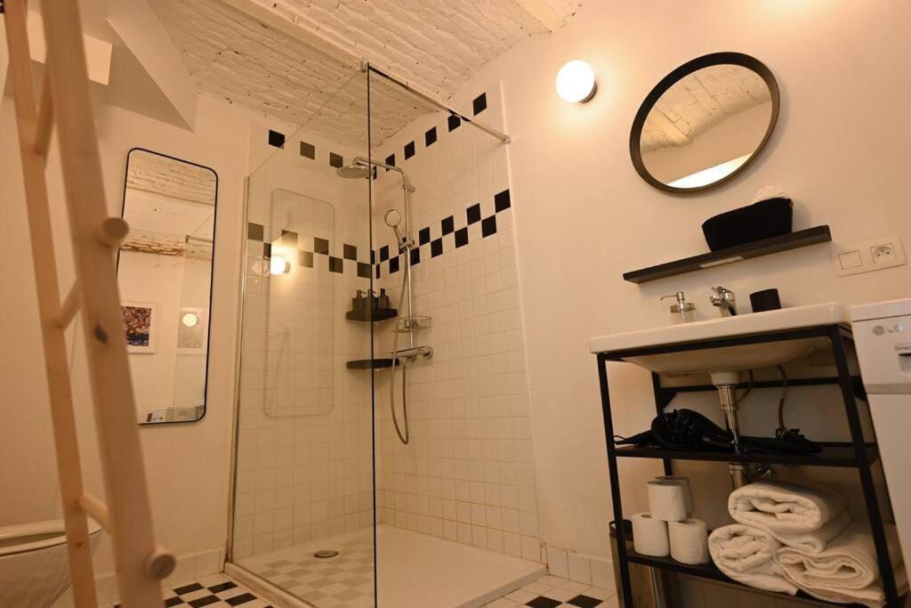 Superb 3 Bedroom & 3 Bathroom Duplex In Brussels City Centre Eksteriør billede