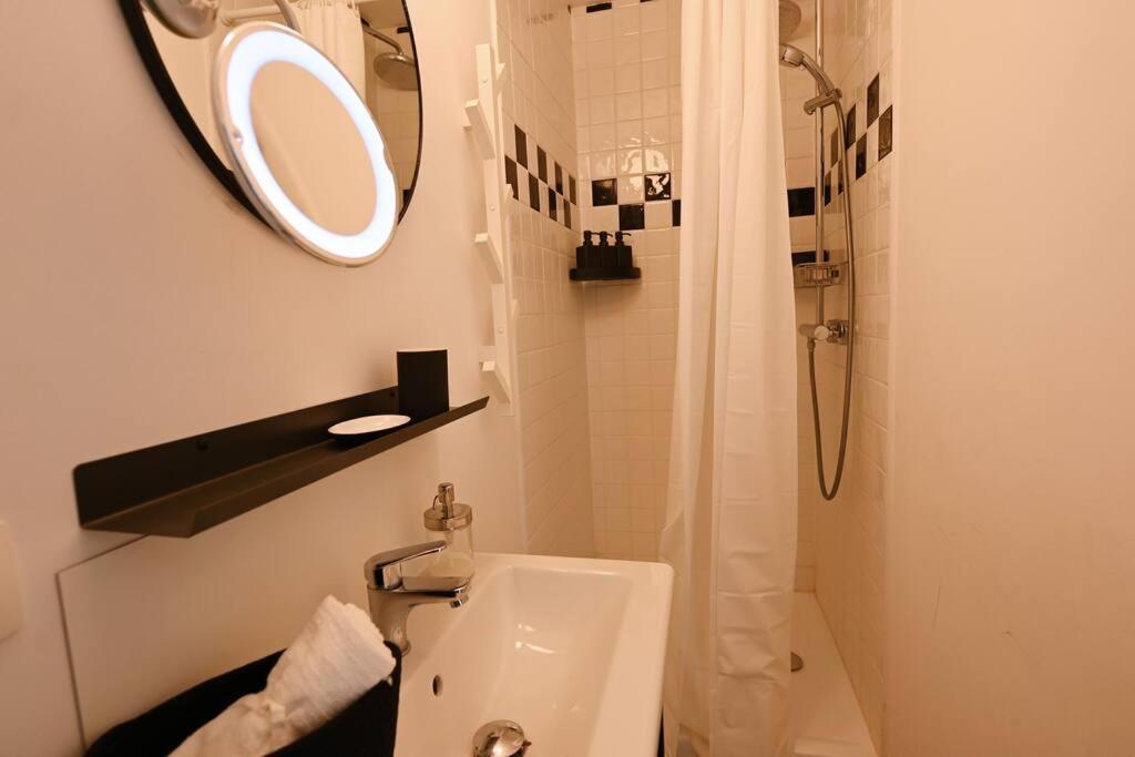 Superb 3 Bedroom & 3 Bathroom Duplex In Brussels City Centre Eksteriør billede