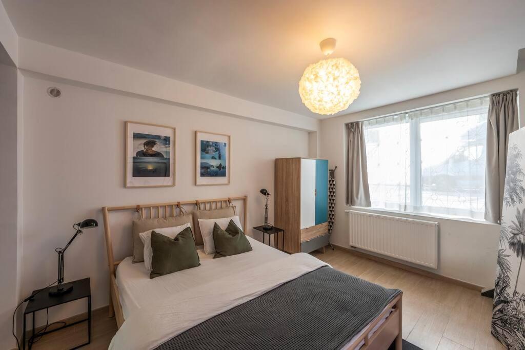 Superb 3 Bedroom & 3 Bathroom Duplex In Brussels City Centre Eksteriør billede